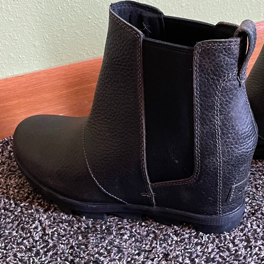 Sorel wedges charcoal gray